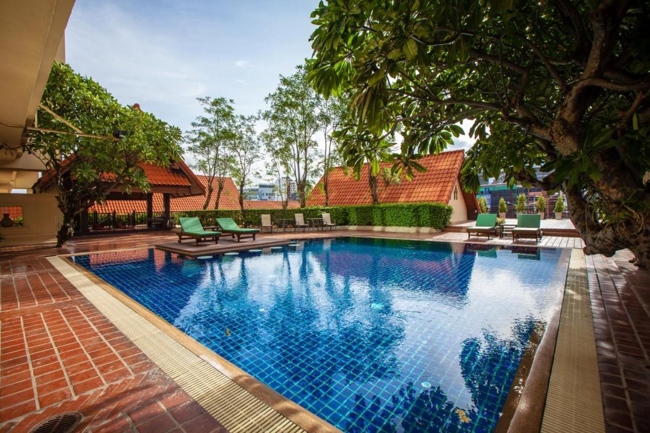Chiangmai Grandview Hotel & Convention Center Chiang Mai Exterior photo
