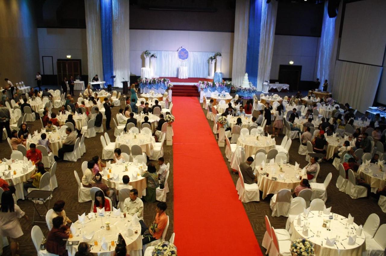Chiangmai Grandview Hotel & Convention Center Chiang Mai Exterior photo