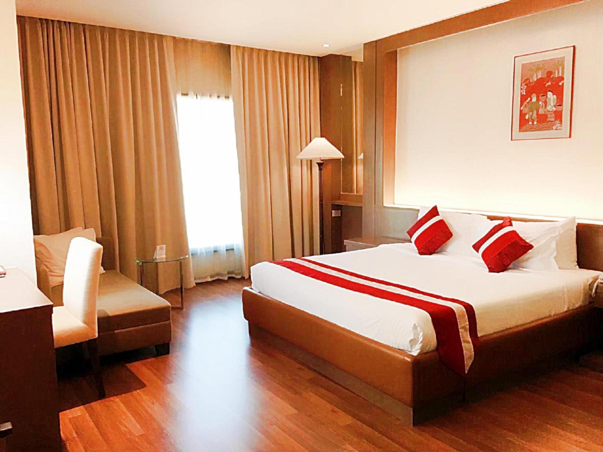 Chiangmai Grandview Hotel & Convention Center Chiang Mai Exterior photo